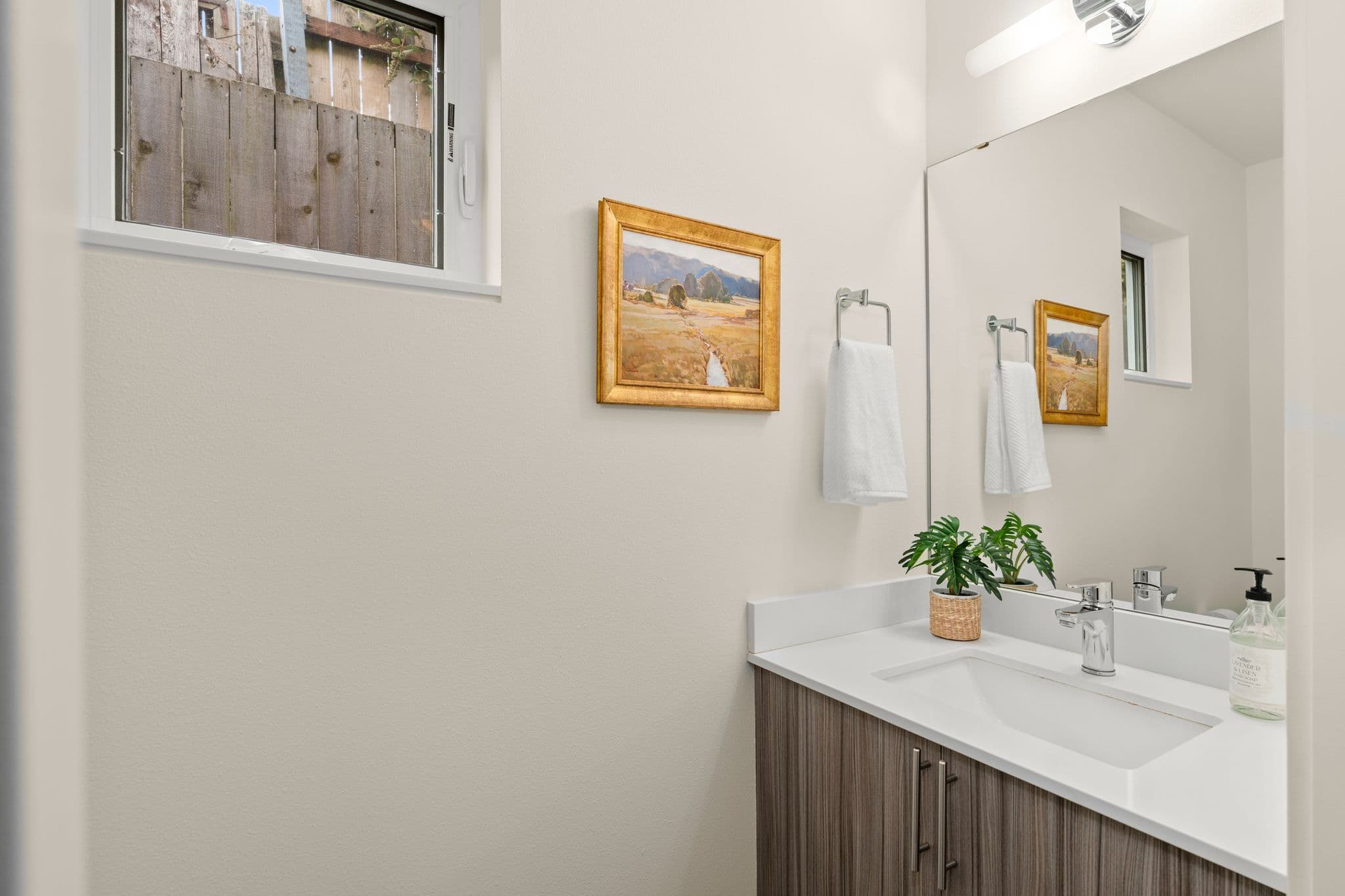 Powder room