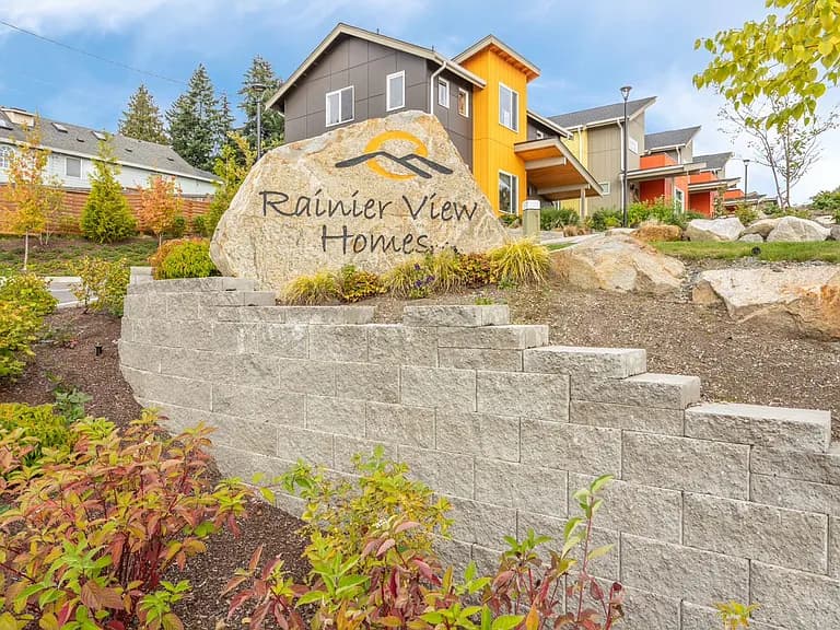 Rainier View Homes community sign